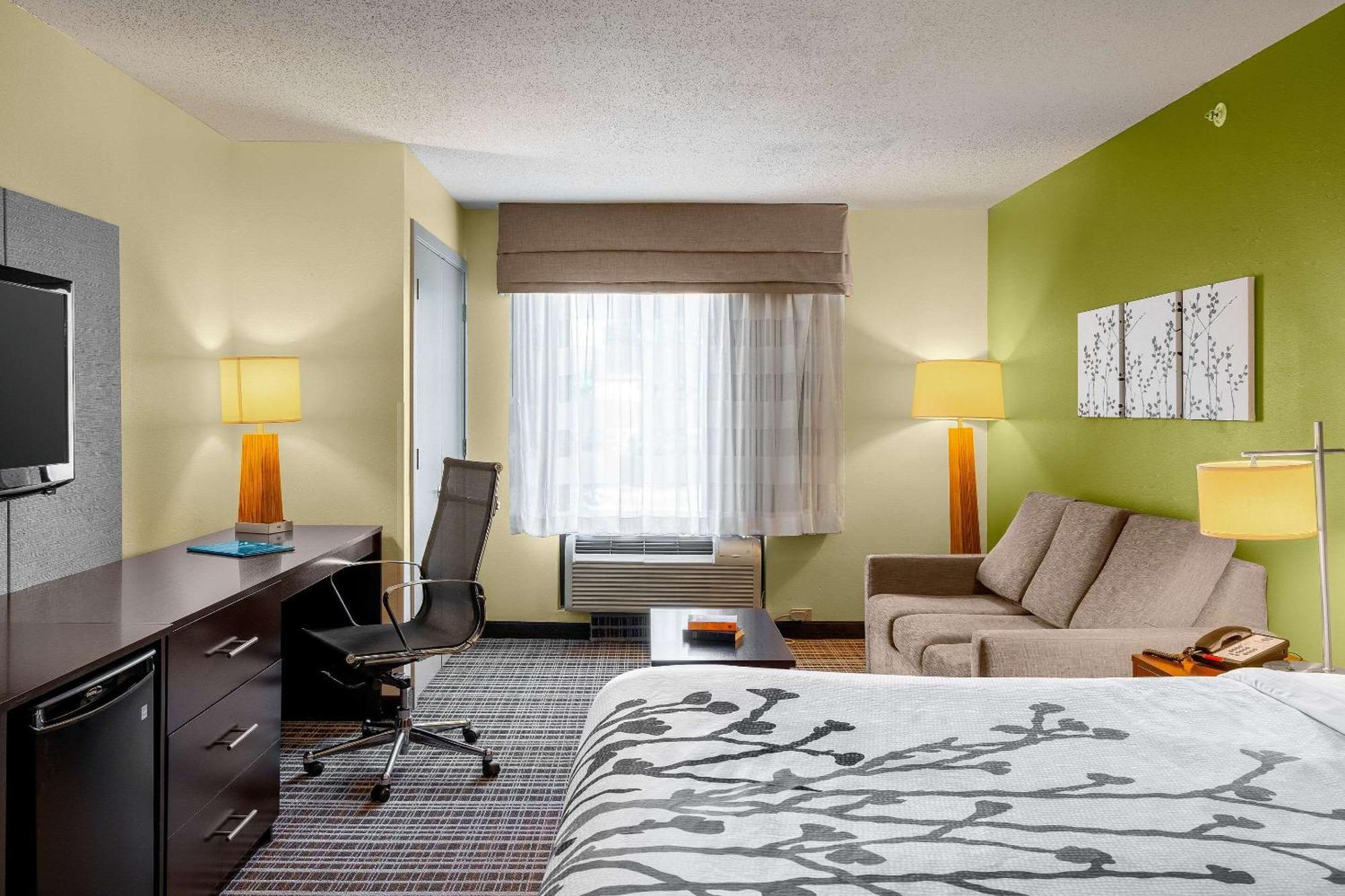 Sleep Inn & Suites Harbour Pointe Brandermill Extérieur photo